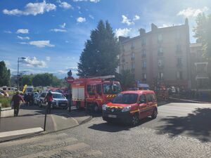 illustration «J’ai d’abord pensé à un attentat» : un immeuble en travaux s’effondre à Vincennes, un blessé léger selon un bilan provisoire