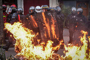 illustration Manifestation du 15 mars contre la réforme des retraites : à Paris, 1 400 casseurs radicaux attendus
