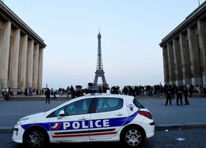 illustration Paris : douze jeunes arrêtés pour avoir dépouillé des touristes au Trocadéro