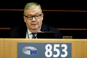 illustration Scandale du Qatargate au Parlement européen : le député belge Tarabella inculpé et écroué