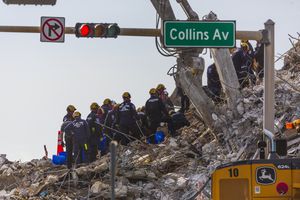illustration Immeuble effondré en Floride : le bilan grimpe à 27 morts, très peu de chances de retrouver des survivants