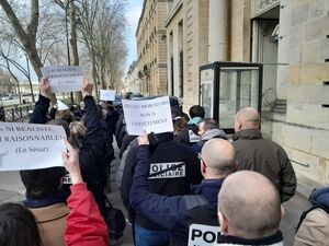 illustration Réforme de la police : les enquêteurs de la PJ de Versailles en appellent à la « sagesse » du président de la République