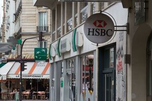 illustration Paris : elle dépose plainte contre la HSBC après avoir été incitée à avorter par un collègue