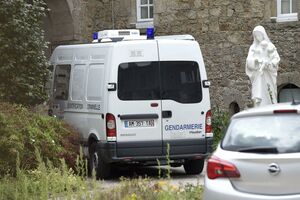 illustration Le prêtre tué en Vendée avait accueilli le suspect «dans sa communauté pour lui permettre de vivre en paix»