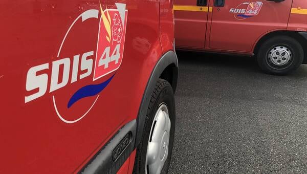 illustration Loire-Atlantique. Un véhicule des pompiers percuté pendant une intervention sur la route Bleue