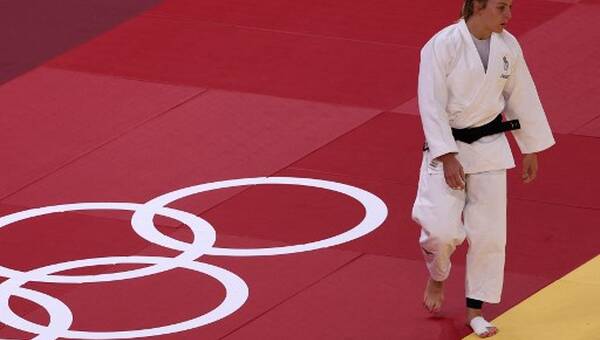 illustration Judo. Alain Schmitt arrêté pour violences conjugales sur la championne olympique Margaux Pinot