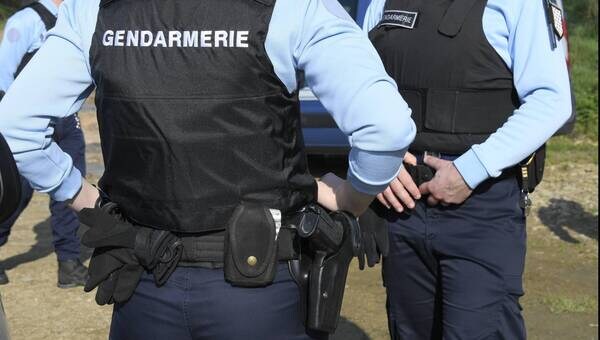 illustration Recherché par les gendarmes après un accident mortel, un conducteur arrêté dans le Maine-et-Loire
