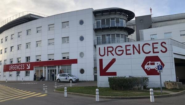 illustration Argentan. Après des « vomissements aigus », vingt-six écoliers pris en charge au centre hospitalier