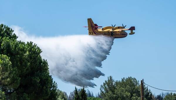 illustration Dans l’Aude, un incendie détruit 80 hectares de végétations, plus de 300 pompiers mobilisés