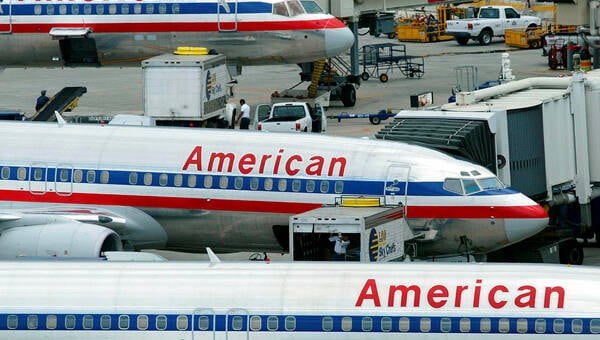illustration Un avion avec 126 passagers prend feu lors de son atterrissage à Miami, des éléments d’enquête révélés