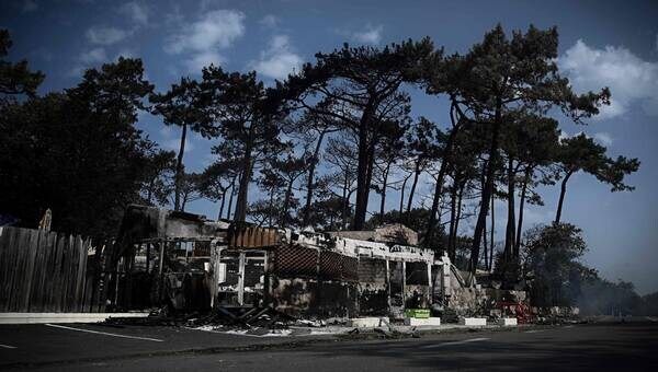 illustration Incendies en Gironde : les vacanciers touchés peuvent-ils être indemnisés ?