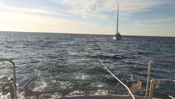 illustration Un voilier et trois passagers ont été secourus à l’ouest du Cotentin