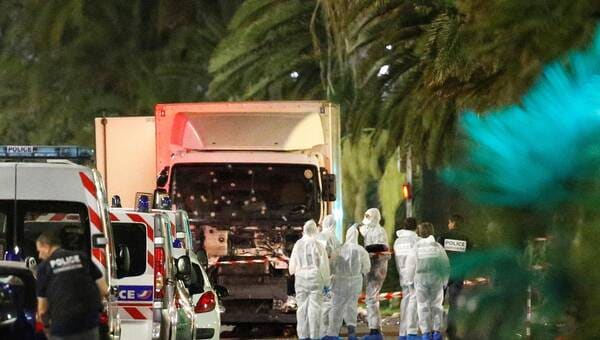 illustration La vidéosurveillance diffusée lors du procès de l’attentat de Nice : « terrifiant mais nécessaire »