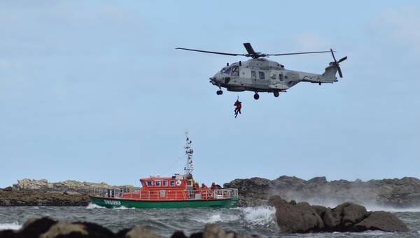illustration Finistère. Un passager du Galicia a été évacué par hélicoptère pour raisons médicales ce samedi